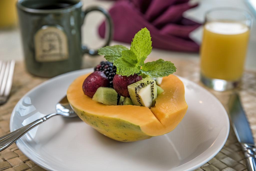 The Historic Wailuku Inn Maui Εξωτερικό φωτογραφία